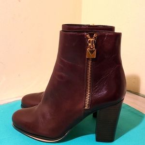 Michael Kors Margaret booties Size 6M